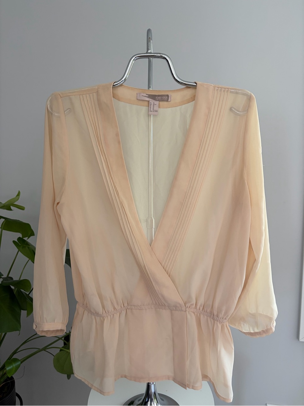 Forever 21 Cream Flowy Blouse